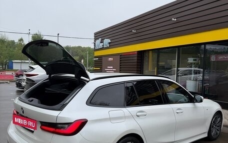 BMW 3 серия, 2021 год, 4 050 000 рублей, 5 фотография