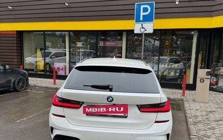 BMW 3 серия, 2021 год, 4 050 000 рублей, 4 фотография