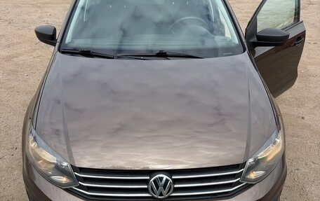 Volkswagen Polo VI (EU Market), 2015 год, 960 000 рублей, 1 фотография