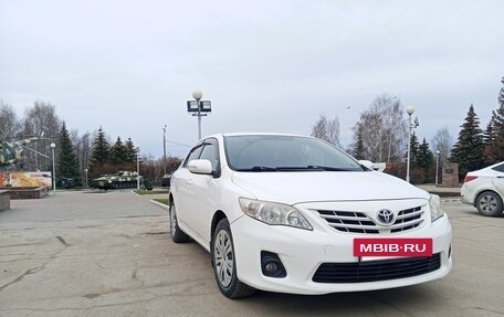 Toyota Corolla, 2011 год, 850 000 рублей, 4 фотография