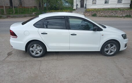 Volkswagen Polo VI (EU Market), 2018 год, 1 100 000 рублей, 4 фотография