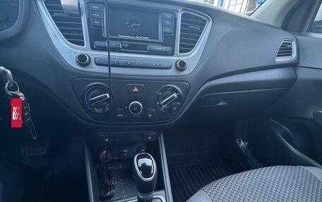 Hyundai Solaris II рестайлинг, 2019 год, 1 499 000 рублей, 7 фотография