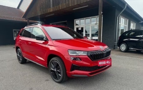 Skoda Karoq I, 2023 год, 5 005 617 рублей, 3 фотография