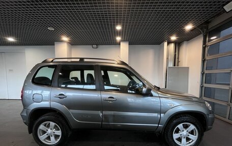 Chevrolet Niva I рестайлинг, 2013 год, 625 000 рублей, 2 фотография