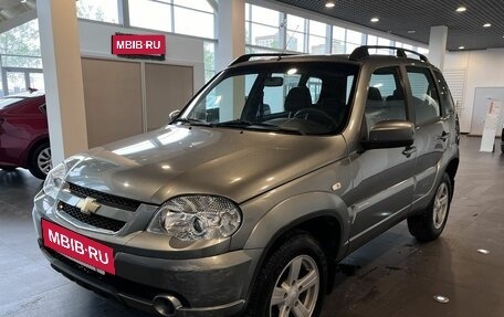 Chevrolet Niva I рестайлинг, 2013 год, 625 000 рублей, 7 фотография