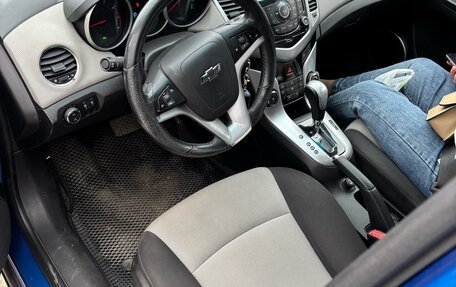 Chevrolet Cruze II, 2011 год, 580 000 рублей, 7 фотография
