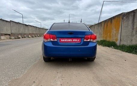 Chevrolet Cruze II, 2011 год, 580 000 рублей, 4 фотография