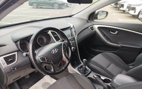 Hyundai i30 II рестайлинг, 2014 год, 850 000 рублей, 8 фотография