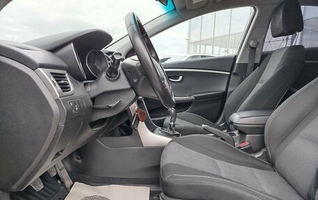 Hyundai i30 II рестайлинг, 2014 год, 850 000 рублей, 11 фотография