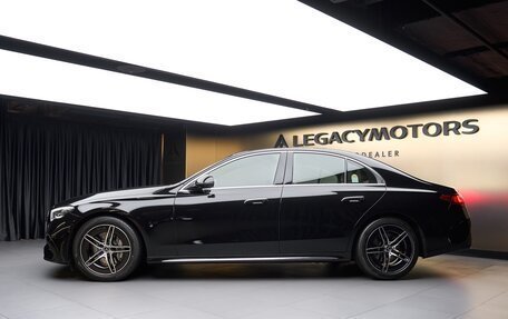 Mercedes-Benz E-Класс, 2025 год, 9 230 000 рублей, 9 фотография
