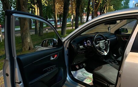 KIA Rio IV, 2017 год, 1 300 000 рублей, 12 фотография