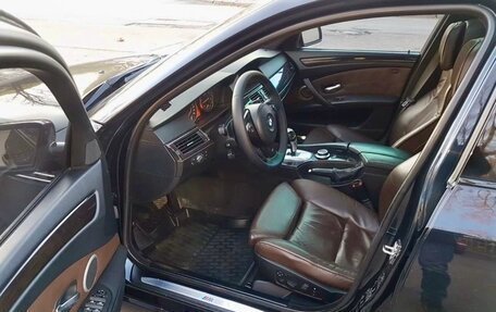 BMW 5 серия, 2007 год, 1 850 000 рублей, 6 фотография