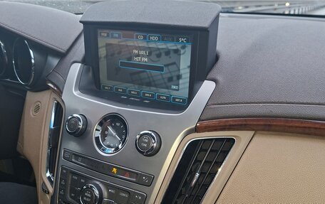 Cadillac CTS II, 2011 год, 1 000 000 рублей, 9 фотография