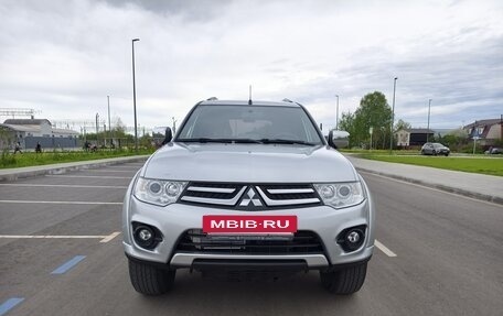 Mitsubishi Pajero Sport II рестайлинг, 2014 год, 1 420 000 рублей, 2 фотография