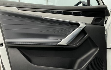 Geely Atlas, 2024 год, 3 499 000 рублей, 13 фотография