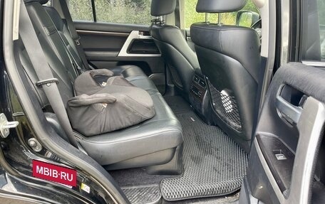 Toyota Land Cruiser 200, 2015 год, 5 990 000 рублей, 9 фотография