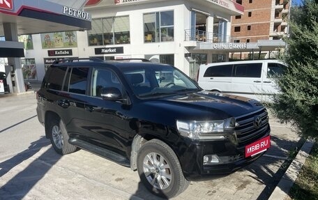 Toyota Land Cruiser 200, 2015 год, 5 990 000 рублей, 5 фотография