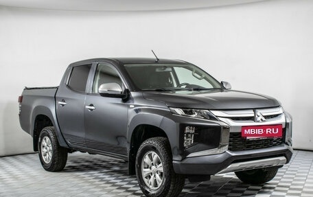 Mitsubishi L200 IV рестайлинг, 2021 год, 2 865 000 рублей, 3 фотография