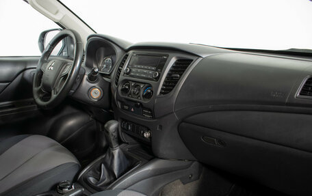 Mitsubishi L200 IV рестайлинг, 2021 год, 2 865 000 рублей, 9 фотография