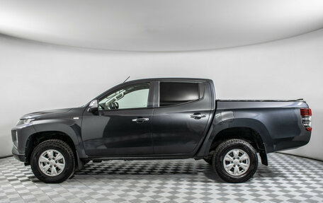 Mitsubishi L200 IV рестайлинг, 2021 год, 2 865 000 рублей, 8 фотография