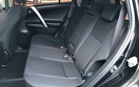 Toyota RAV4, 2019 год, 2 650 000 рублей, 22 фотография