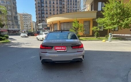 BMW 3 серия, 2019 год, 3 000 000 рублей, 10 фотография
