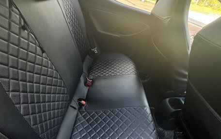 Toyota Yaris, 2020 год, 1 100 000 рублей, 2 фотография