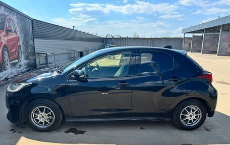 Toyota Yaris, 2020 год, 1 100 000 рублей, 6 фотография