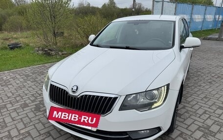 Skoda Superb III рестайлинг, 2013 год, 1 050 000 рублей, 9 фотография
