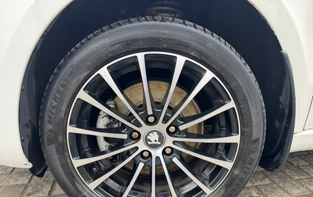 Skoda Superb III рестайлинг, 2013 год, 1 050 000 рублей, 20 фотография