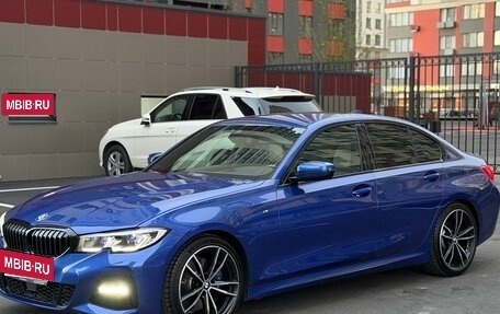 BMW 3 серия, 2021 год, 4 850 000 рублей, 2 фотография