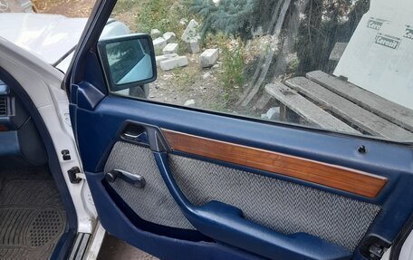 Mercedes-Benz E-Класс, 1992 год, 336 000 рублей, 25 фотография