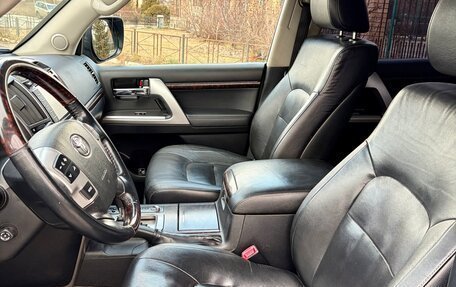 Toyota Land Cruiser 200, 2012 год, 3 900 000 рублей, 7 фотография