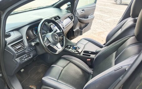 Nissan Leaf II, 2017 год, 1 785 000 рублей, 3 фотография