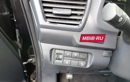 Nissan Leaf II, 2017 год, 1 785 000 рублей, 9 фотография