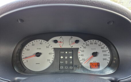 Renault Symbol I, 2002 год, 220 000 рублей, 10 фотография