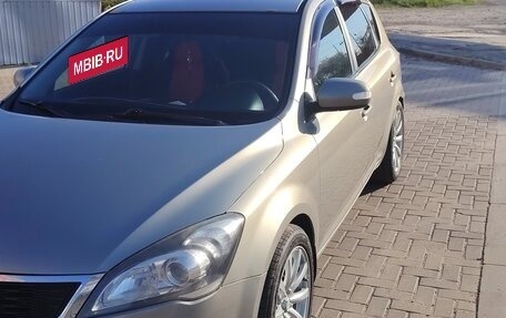 KIA cee'd I рестайлинг, 2010 год, 550 000 рублей, 18 фотография