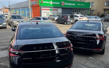 Skoda Superb III рестайлинг, 2025 год, 3 100 000 рублей, 3 фотография