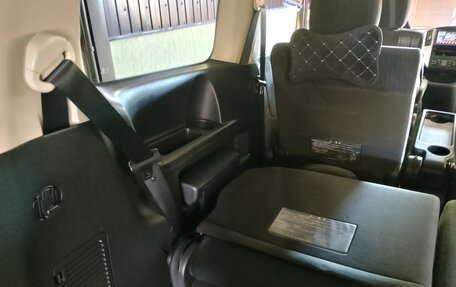Nissan Serena III, 2009 год, 1 070 000 рублей, 13 фотография
