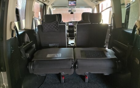 Nissan Serena III, 2009 год, 1 070 000 рублей, 11 фотография