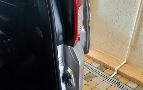 Nissan Serena III, 2009 год, 1 070 000 рублей, 19 фотография