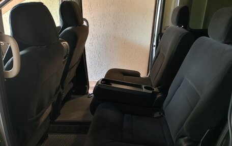 Nissan Serena III, 2009 год, 1 070 000 рублей, 21 фотография