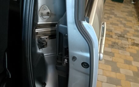 Nissan Serena III, 2009 год, 1 070 000 рублей, 22 фотография