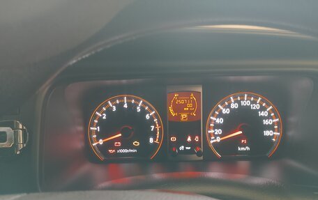 Nissan Serena III, 2009 год, 1 070 000 рублей, 25 фотография