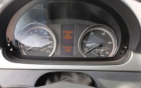 Mercedes-Benz Viano, 2014 год, 2 300 000 рублей, 10 фотография