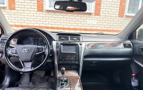 Toyota Camry, 2015 год, 1 860 000 рублей, 4 фотография