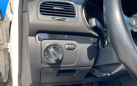 Volkswagen Golf VI, 2011 год, 690 000 рублей, 18 фотография