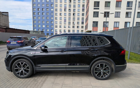 Volkswagen Tiguan II, 2020 год, 3 870 000 рублей, 4 фотография