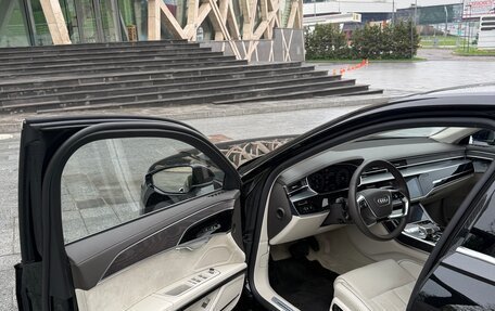 Audi A8, 2019 год, 6 900 000 рублей, 10 фотография