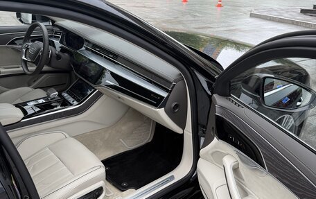 Audi A8, 2019 год, 6 900 000 рублей, 14 фотография